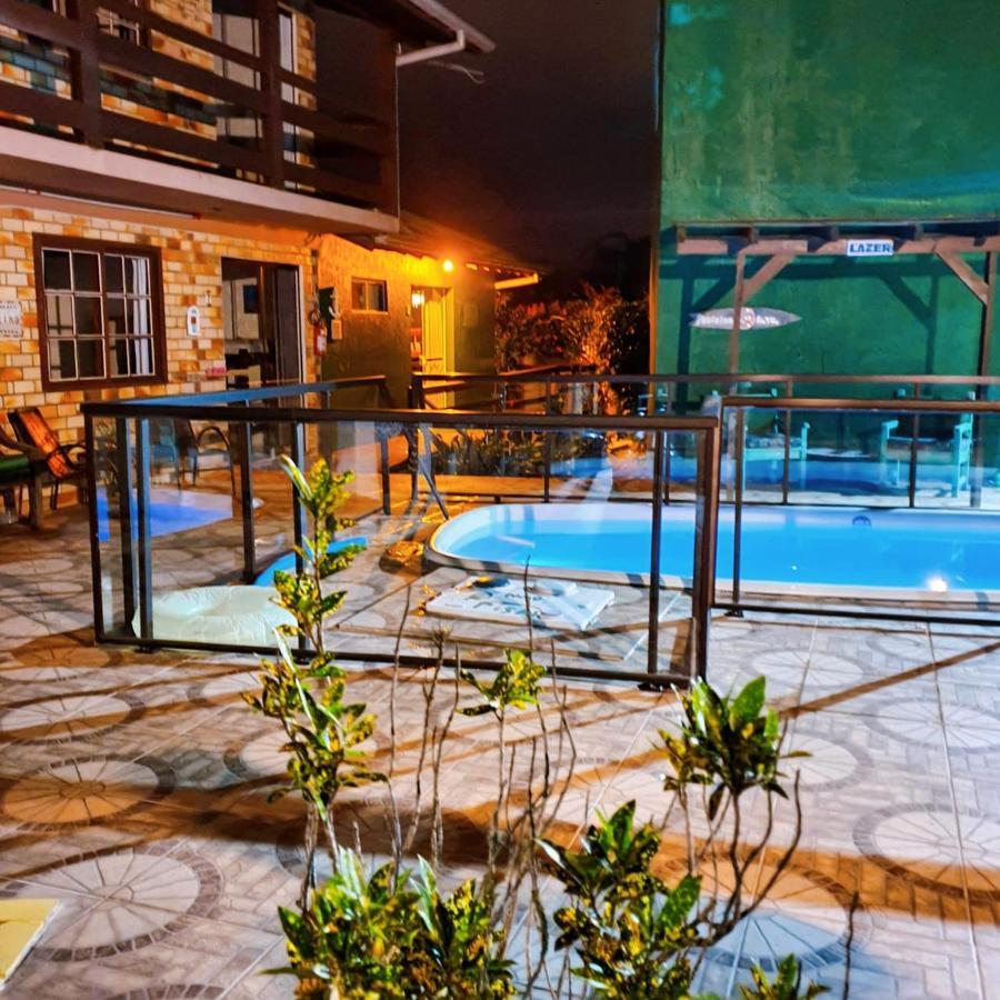 Residencial Solar Del Nieto Apartment Гаропаба Екстериор снимка