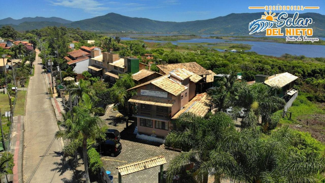Residencial Solar Del Nieto Apartment Гаропаба Екстериор снимка